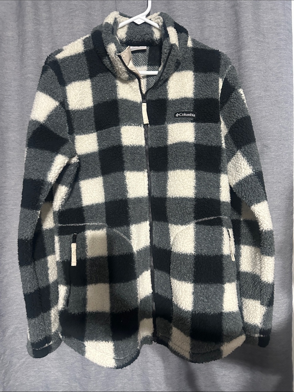 Columbia Women’s checkered Sherpa Zip-Up Jacket Size XL